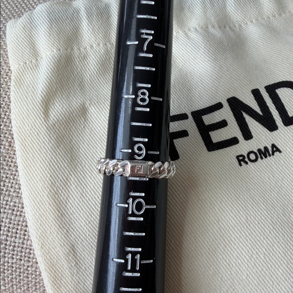 Fendi Silver FF logo ring - Picture 9 of 9
